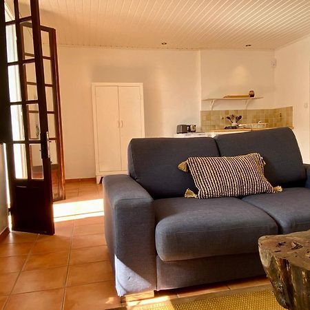 La Galerie - La Kaz Bourbon Apartment แซ็ง-ปีแยร์ ภายนอก รูปภาพ
