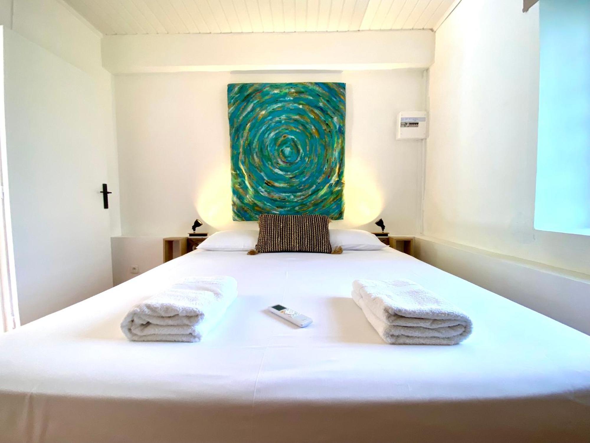 La Galerie - La Kaz Bourbon Apartment แซ็ง-ปีแยร์ ภายนอก รูปภาพ