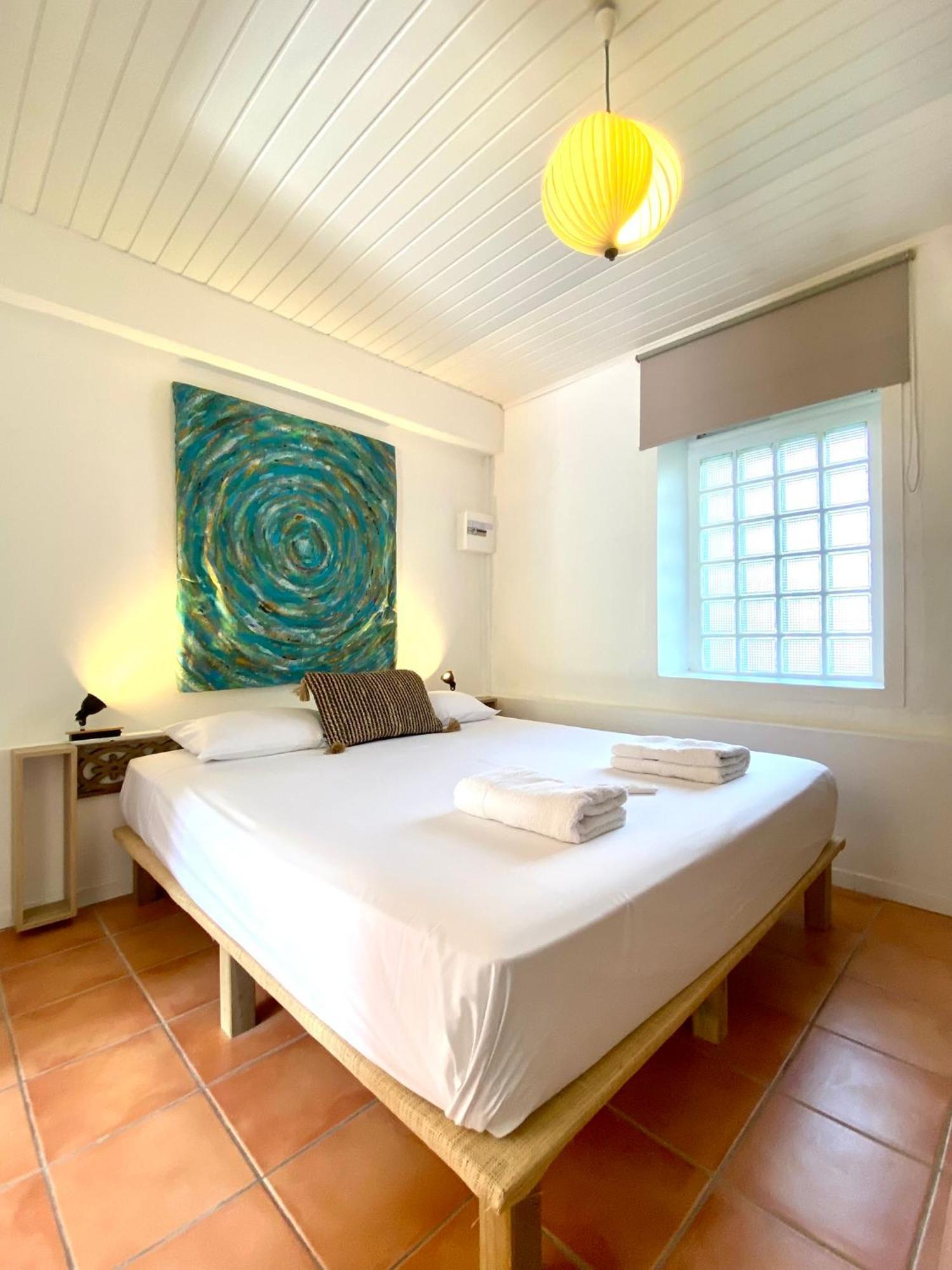 La Galerie - La Kaz Bourbon Apartment แซ็ง-ปีแยร์ ภายนอก รูปภาพ